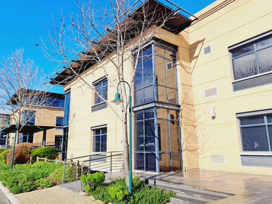 To Let commercial Property for Rent in Plattekloof Western Cape